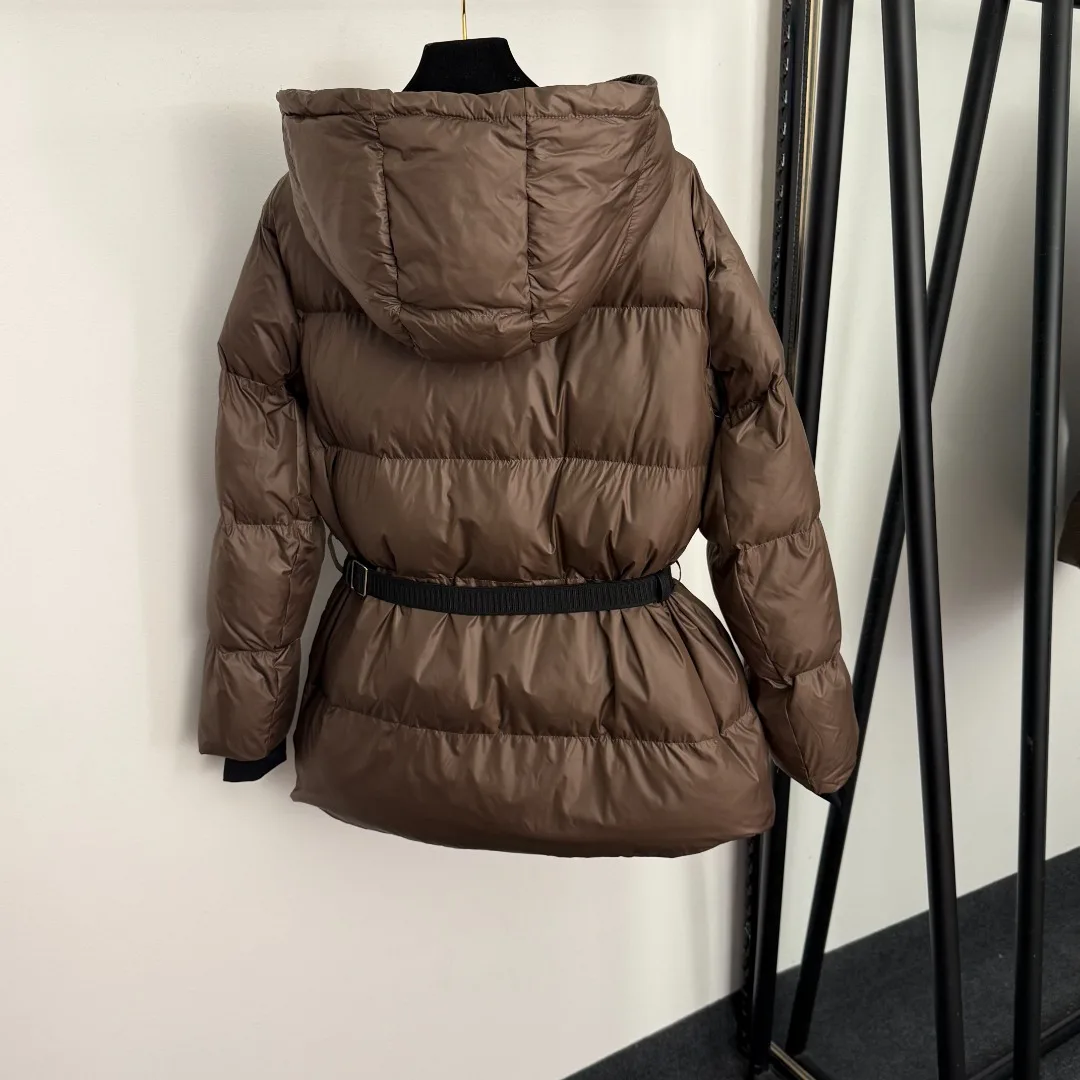 

Winter 2025 New Dual-Zip Hooded Cotton Coat for Women: Long-Sleeve Insulated Puffer Jacket in Casual Warm Style