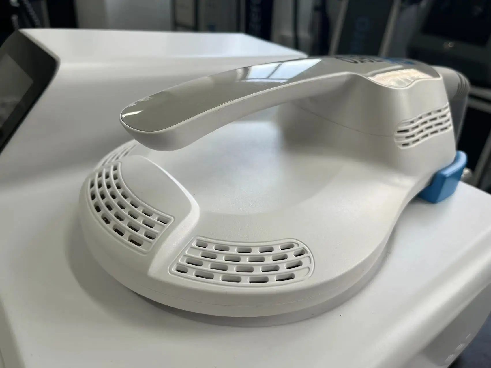 EMSzero Muscle Stimulation NEO RF Electromagnetic  Body EMSzero Mini Body Sculpting Machine Fat Removal