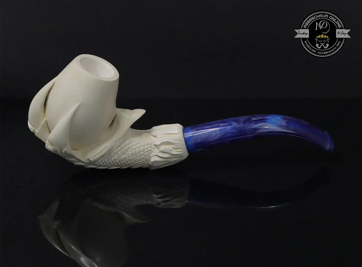 

Handmade Block Meerschaum Dragon Pipe