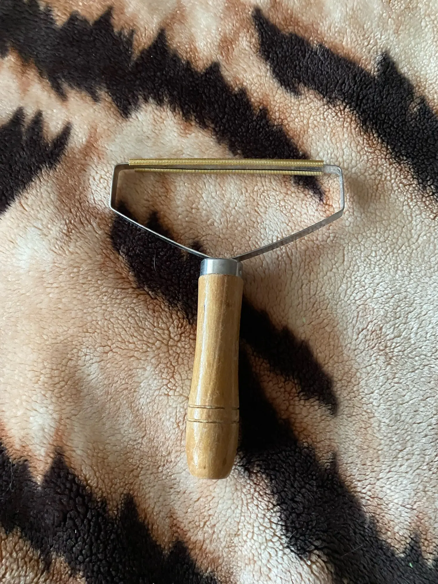 Customer review photo for Manual Pet Hair & Lint Remover Brush