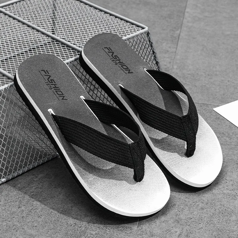 

Мужские шлепанцы, удобные пляжные сандалии, нескользящие летние тапочки, легкие уличные шлепанцы для вечеринок у бассейна, путешествий