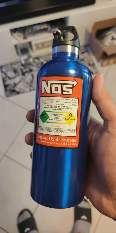 Botella NOS acero inoxidable detalle