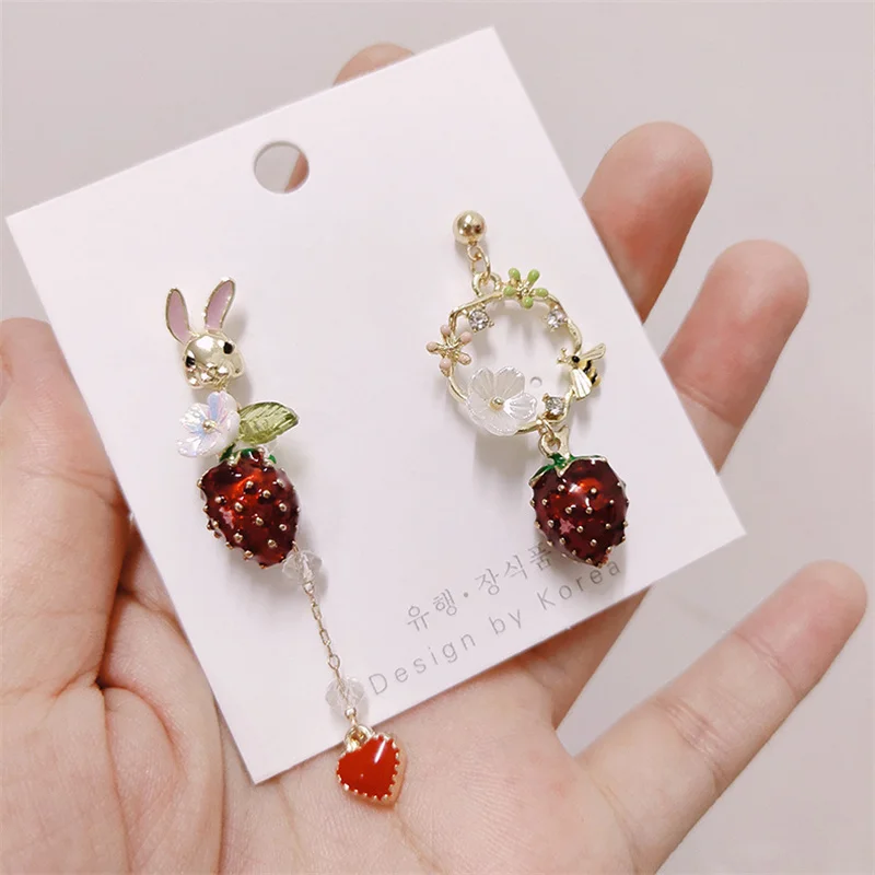 Korean Style Flower Cute Animal Rabbit Dangle Earrings For Women Strawberry Zircon Bee Asymmetrical Tassel Earring Party Jewelry