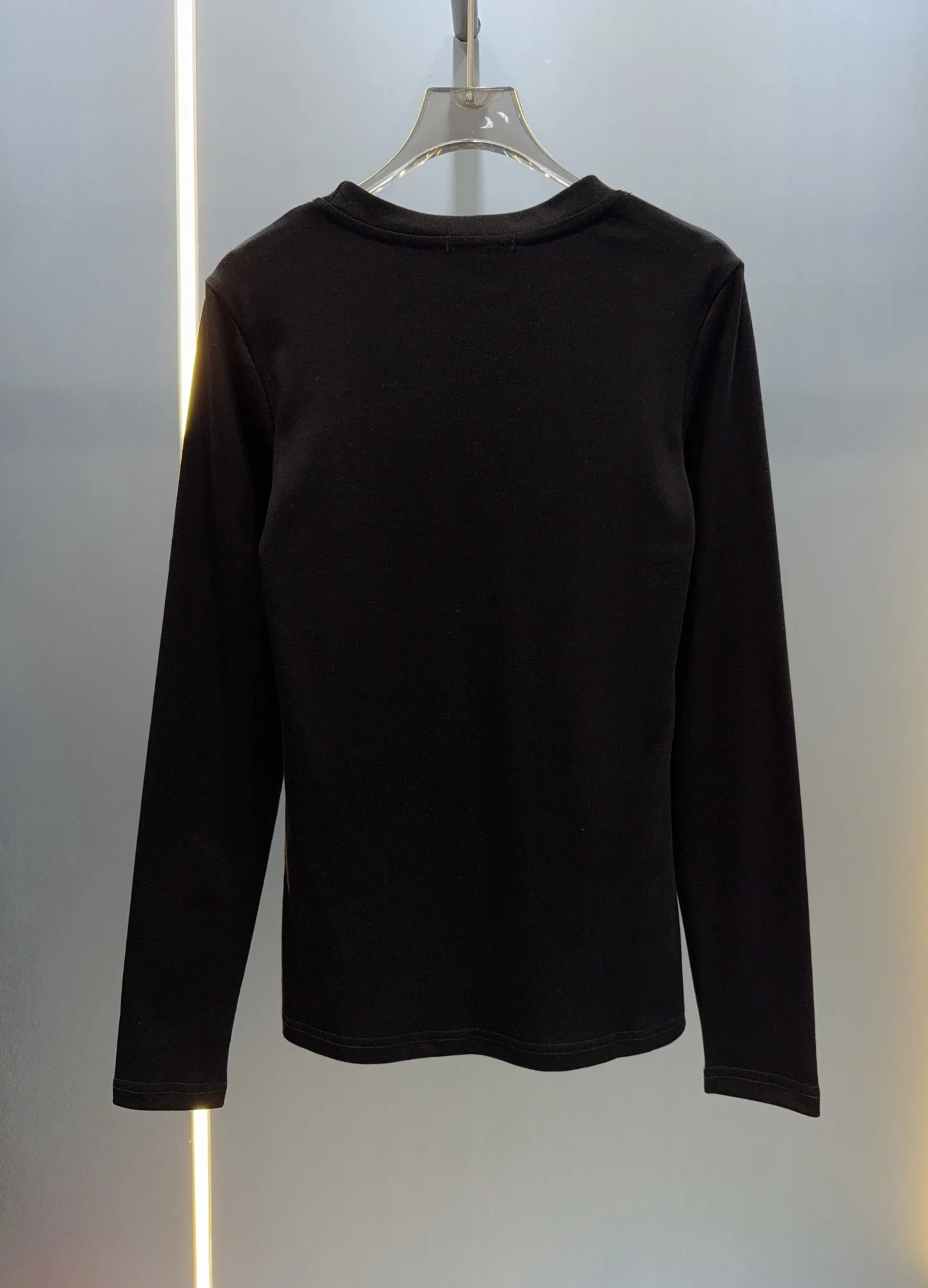 

2025 Autumn/Winter New Women's Round Neck Long Sleeve Top