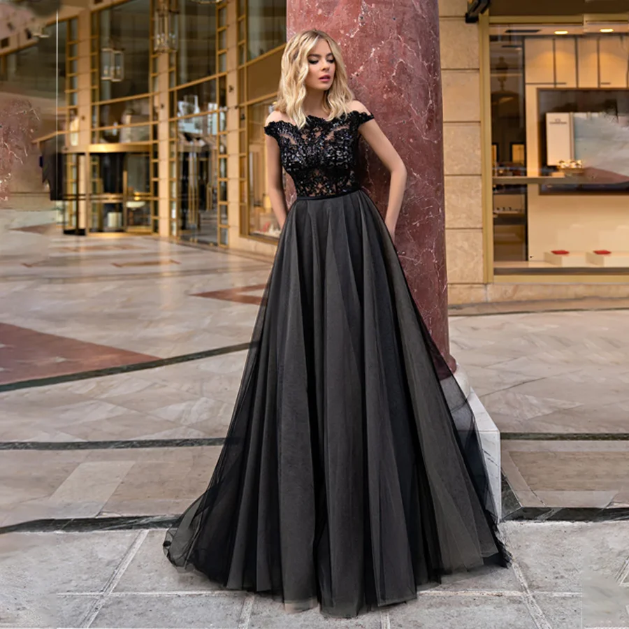 

Black Glamorous Sequin Wedding Dress with Watteau Train for Women Sensational Applique Bridal Gown with Illusion Back