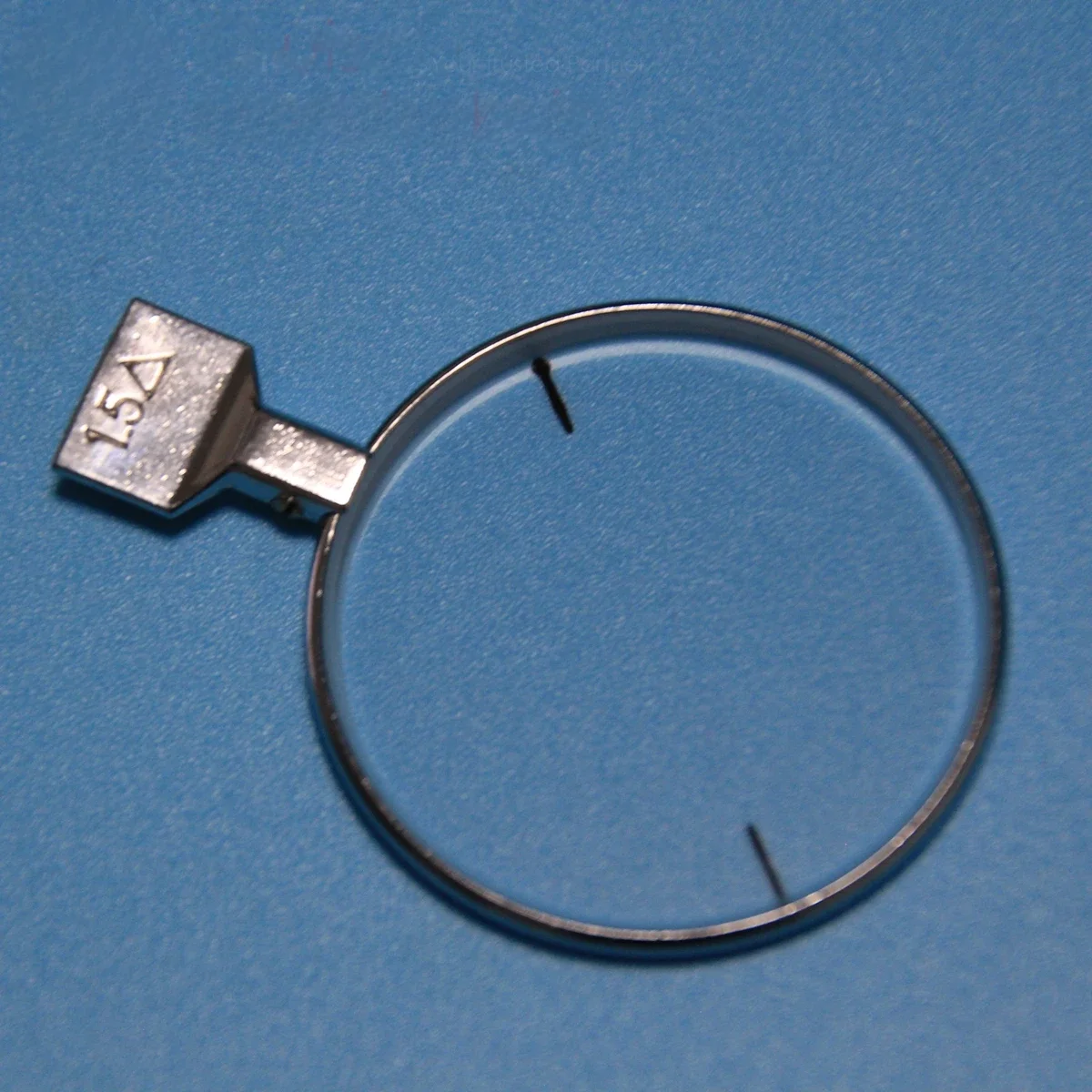 Specjalna soczewka pryzmatyczna 0,25/0,75/0,50 Optometria Zapasowa soczewka do zestawu soczewek próbnych Metalowa obręcz OD 38 mm — zdjęcie 2