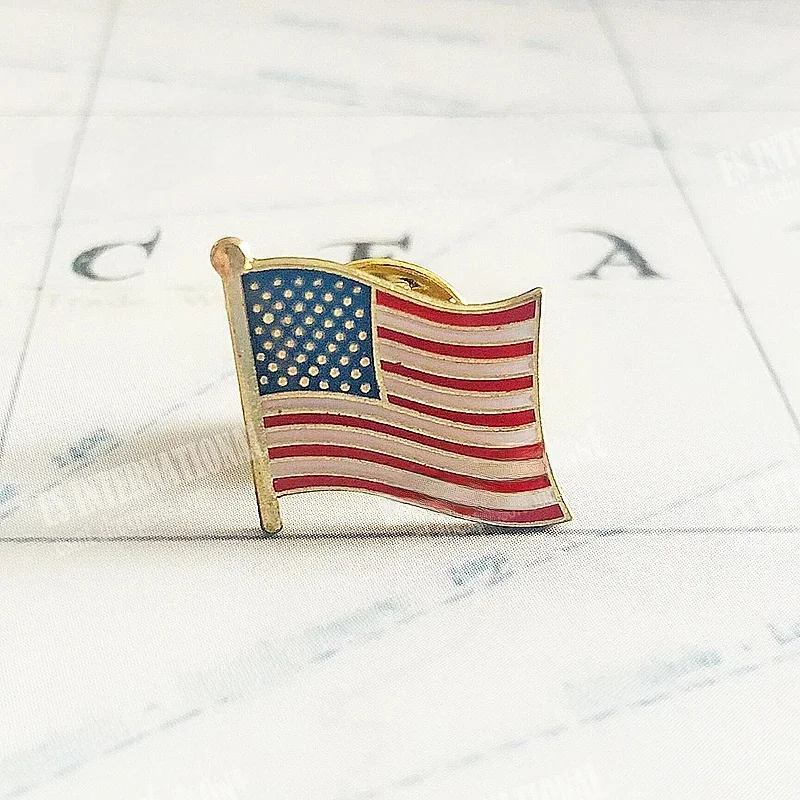 Ameryka USA flaga narodowa przypinki na klapę kryształowa epoksydowa metalowa emalia odznaka farba broszka pamiątkowy garnitur osobowość pamiątkowa — zdjęcie 2