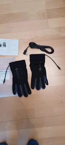 USB Rechargeable Heated Gloves Adjustable Temperature Anti Slip Touch Screen Thickened Warm for Skiing Cycling Winter Outdoor photo review