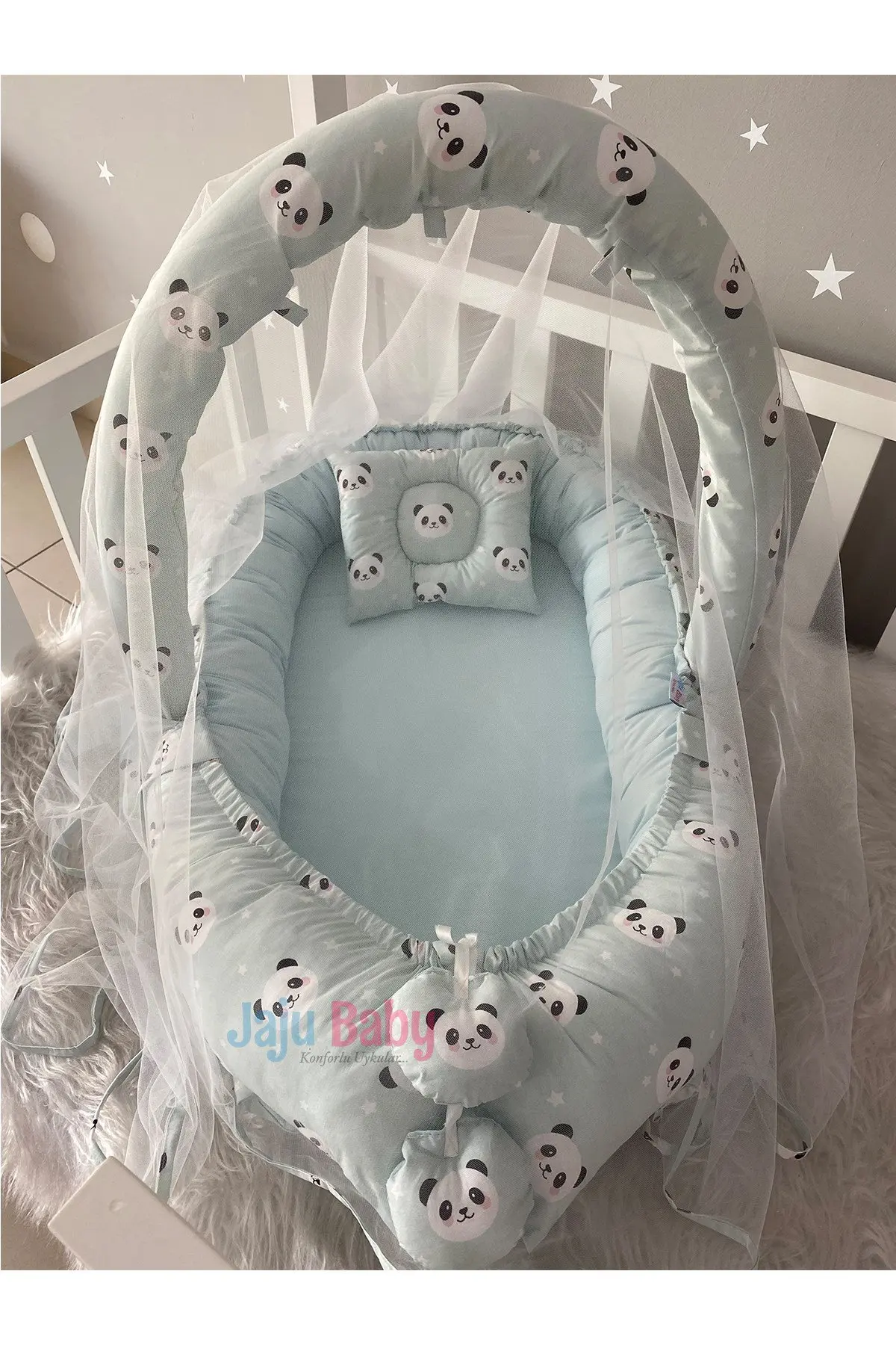 

Handmade Green Panda Mosquito Net and Toy Hanger Luxury Design Babynest