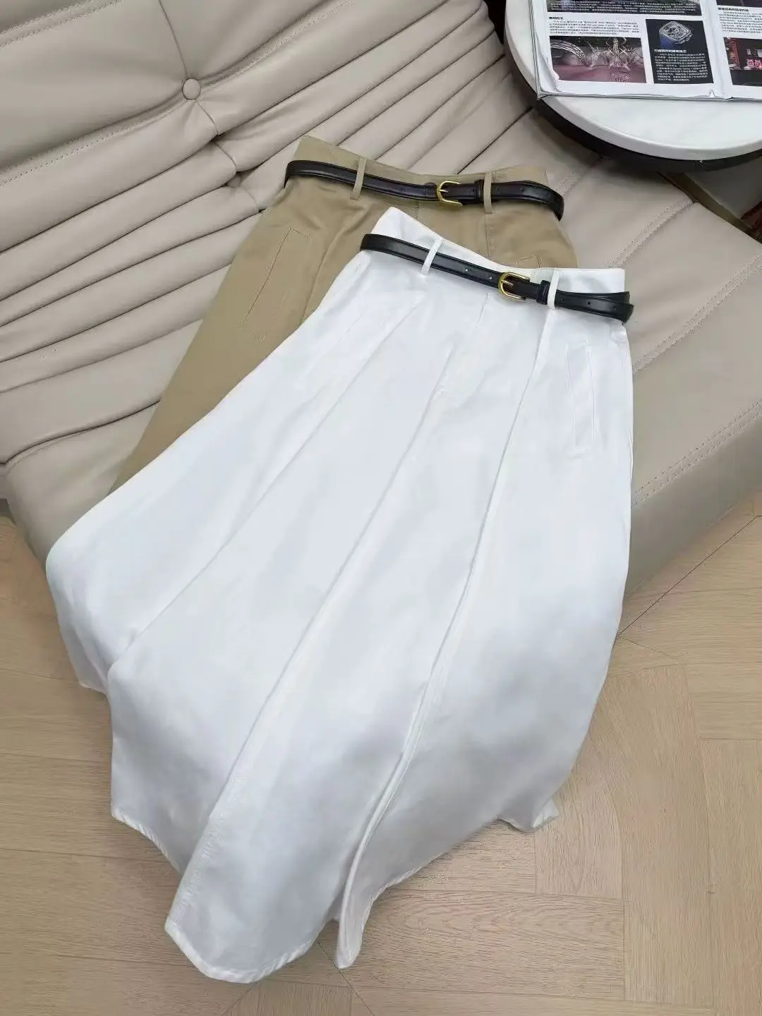 

Breathable and versatile pure cotton pleated skirt with belt