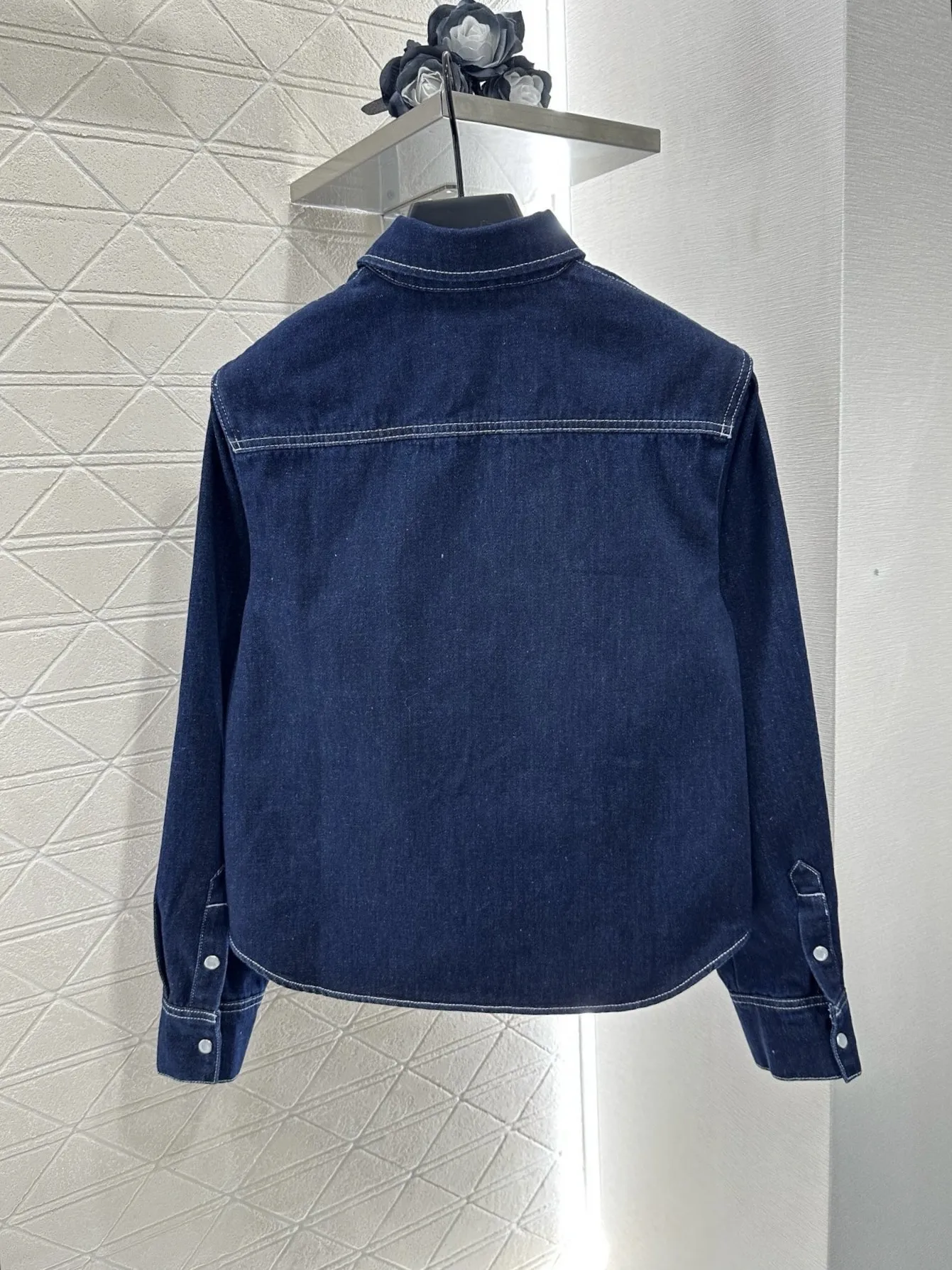 

2025 New Product Collar Shirt Twill Cotton Denim Material Fashionable and Personalized 352