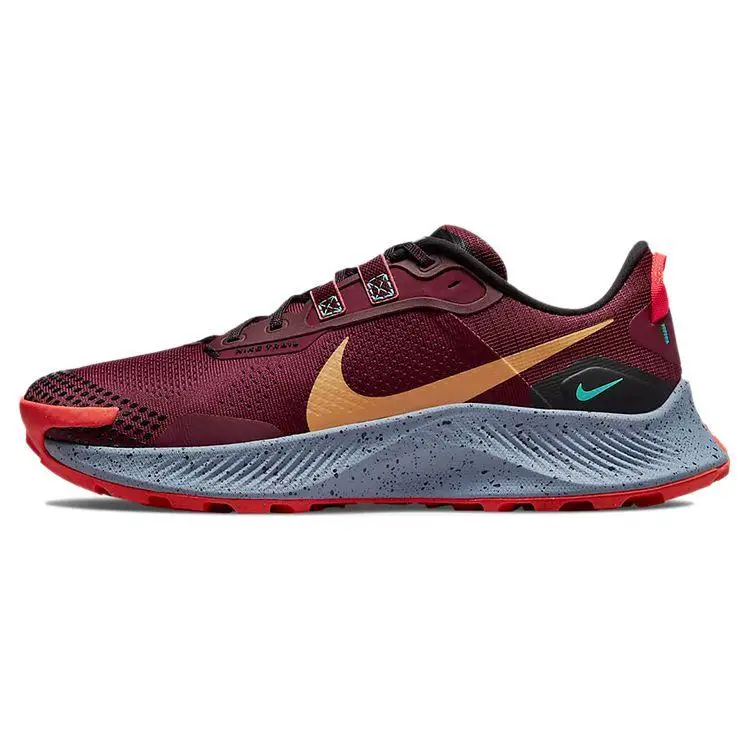 Nike Pegasus Trail 3 Dark Beetroot DA8697-600 – Ein detaillierter Testbericht für Trail- und Alltagslaufe
