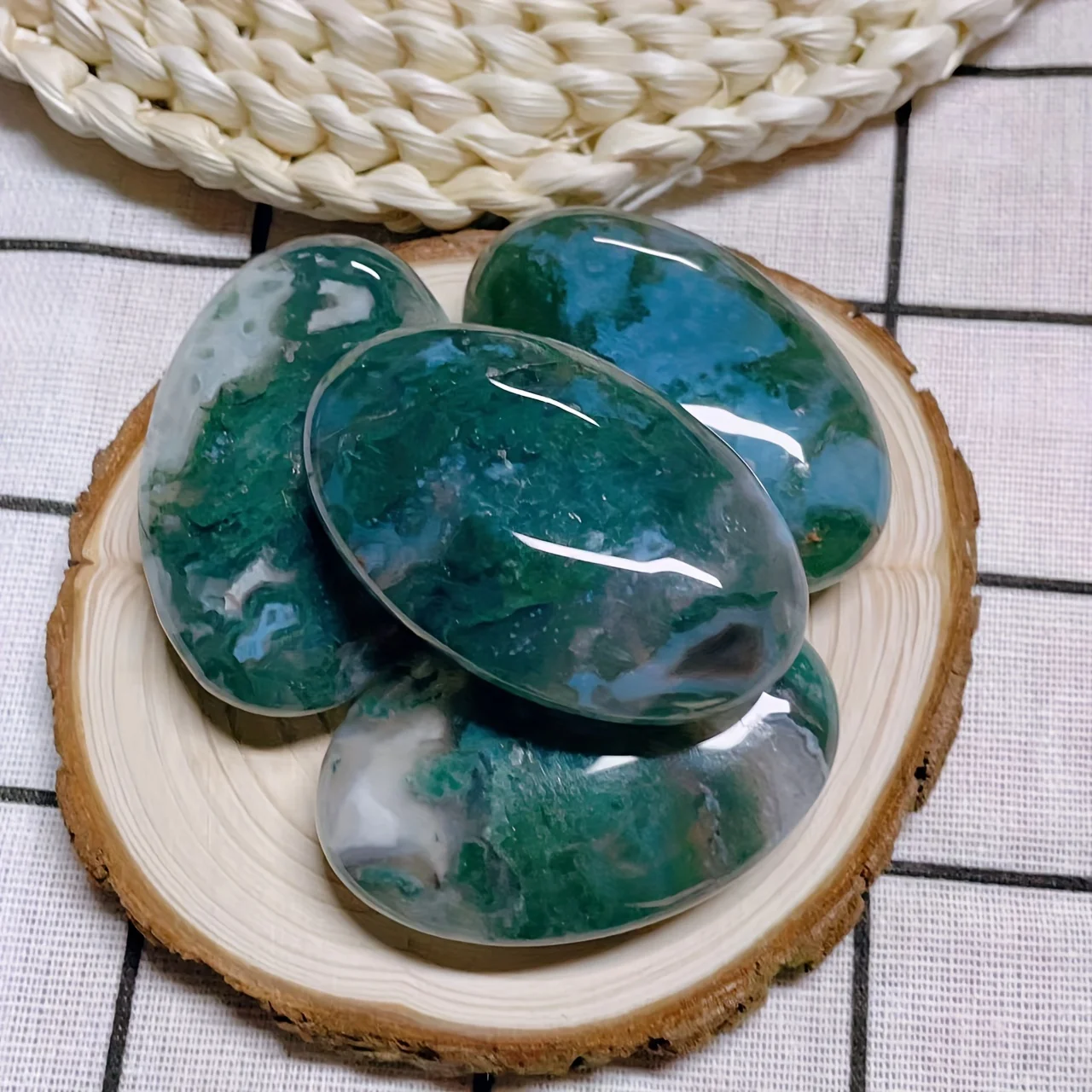 Natural Crystal Moss Agate Palm Stone - Energy Balancing Home Decor, Perfect Gift for Holidays