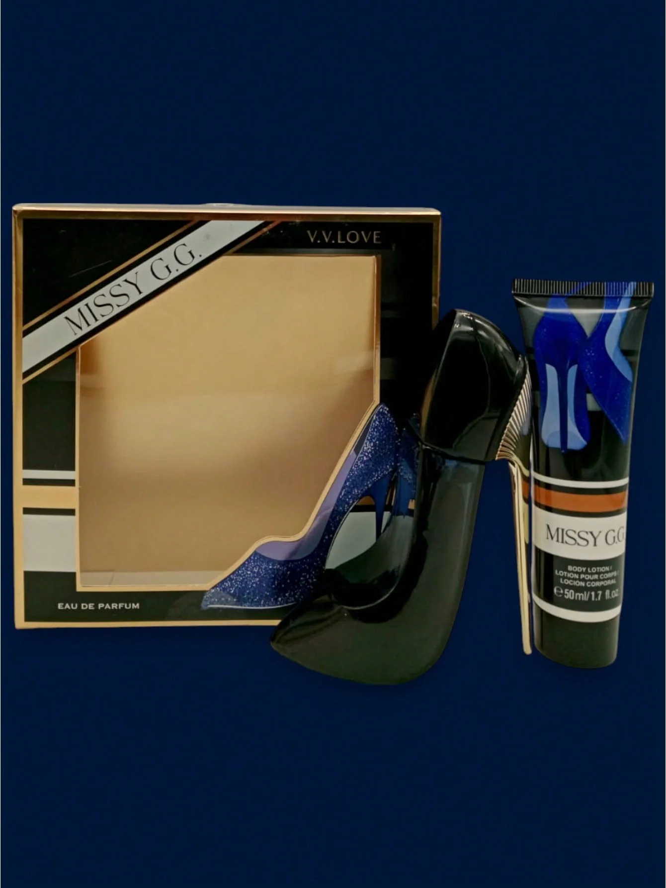 عطر 30 مل ومجموعة لوشن الجسم 50 مل للنساء