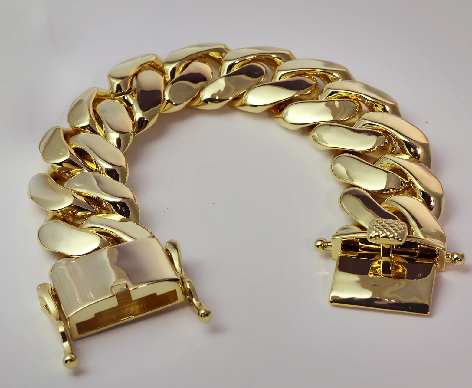 Cadenas gruesas de 30 mm Pulsera de cadena de eslabones cubanos Miami chapada en oro de 18 quilates Moda para hombres