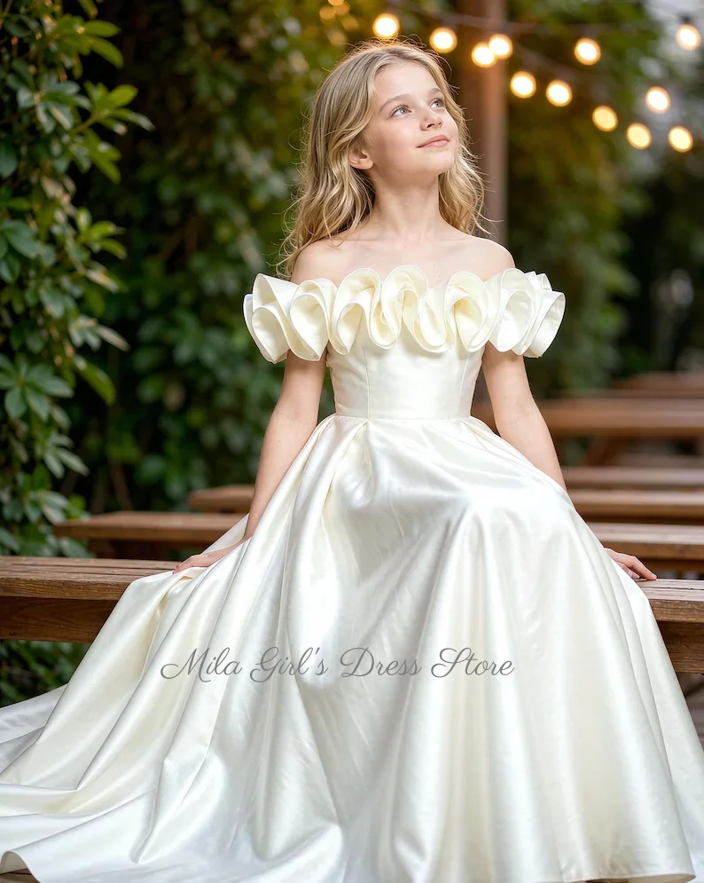 A-Line Off Shoulder Satin Flowers Girl Dresses Wedding Party Dress For Kids Flowers Girls Prom Gowns Customized Floor Length