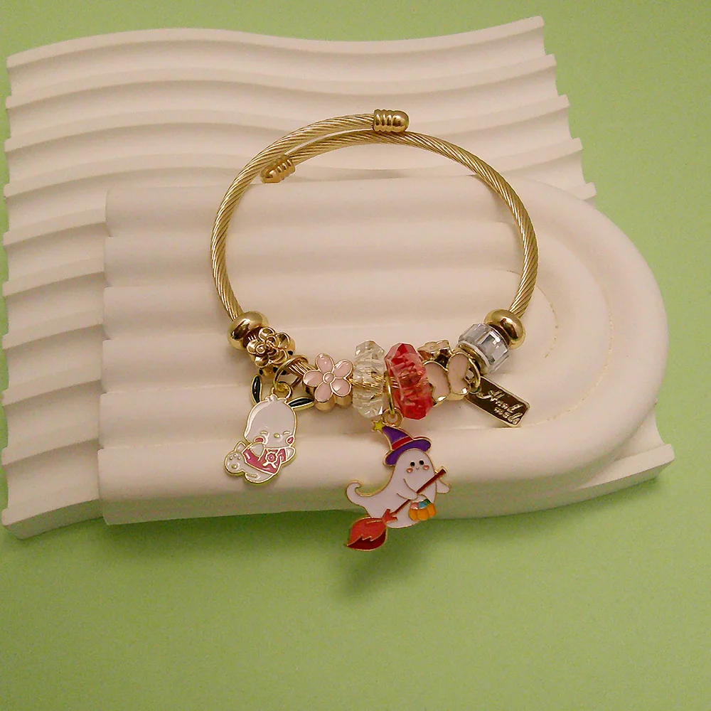 Pulsera de Anime Sanrio Hello Kitty Cinnamoroll, figura de dibujos animados, Pochacco, insignia de Metal, colgante, brazalete Kawaii, accesorios de joyería DIY