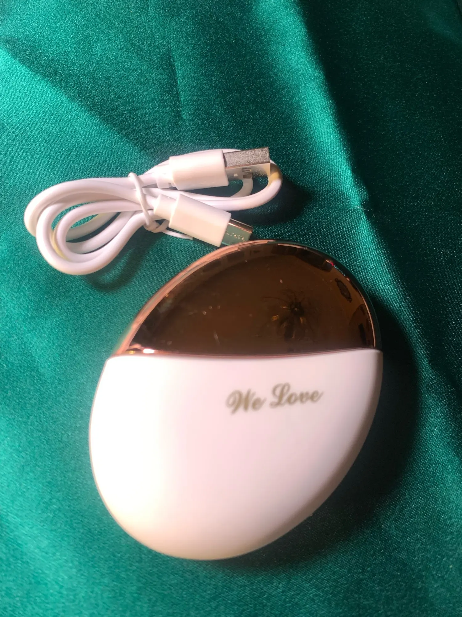 Velvet Pulse – 10-Mode Suction Clit Stimulator 🔥💋