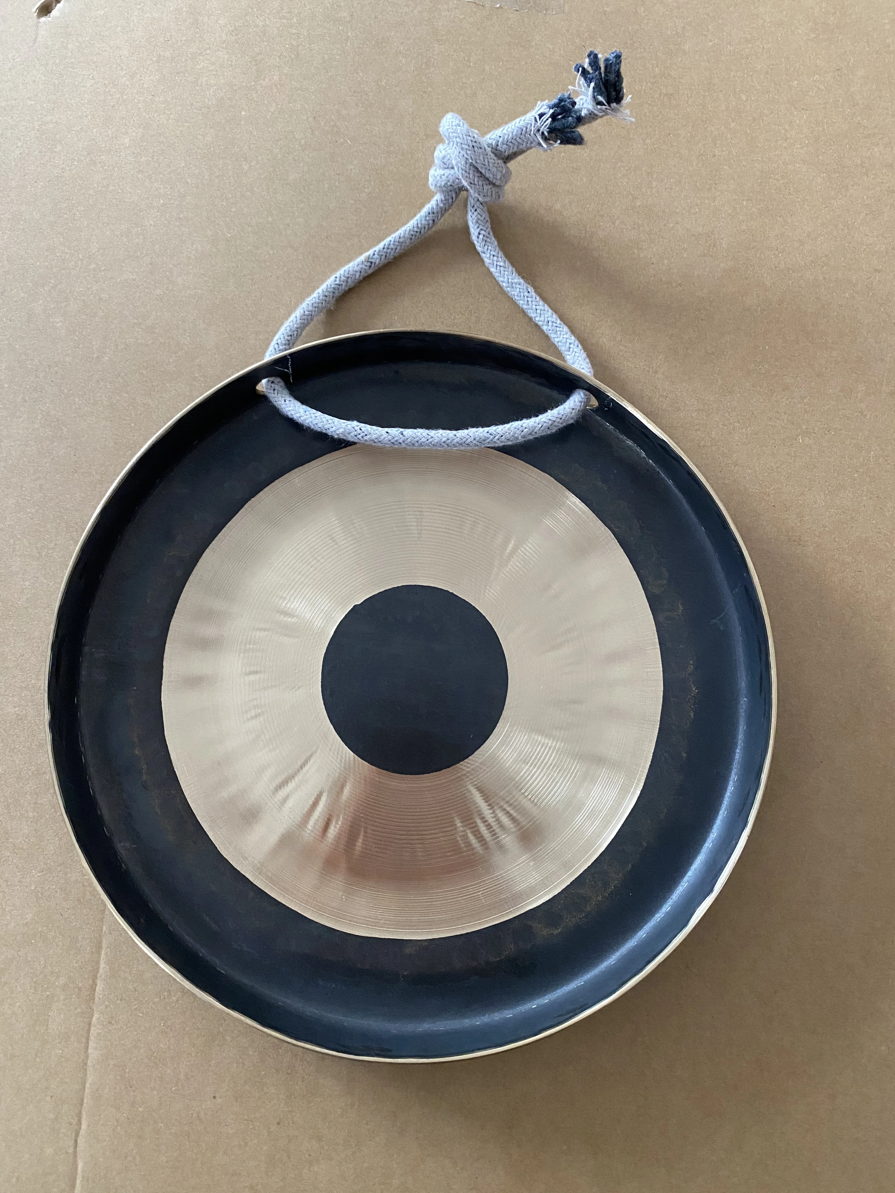 Arborea Gong B20 Metal Traditional Chinese Gong Handmade 8\'\' Small Chau Gong and Gong Mallet