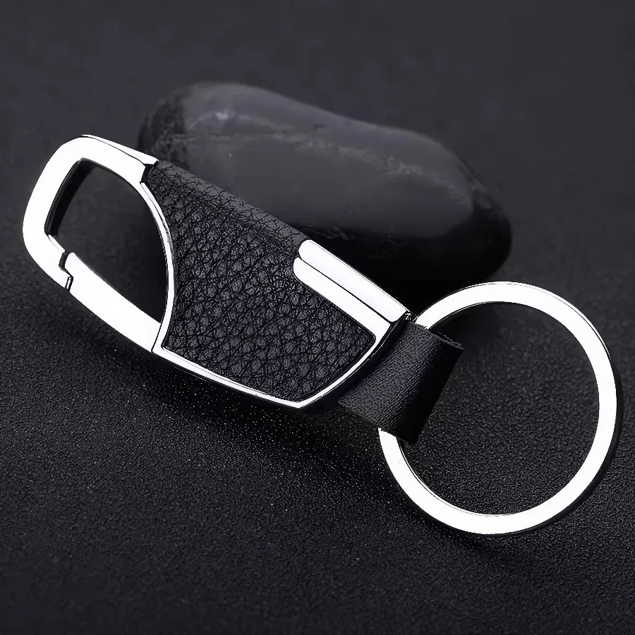 1 Durable and Beautiful Black Car Keychain, Simple and Stylish, Versatile and Suitable for Holiday Outings, Essential for Travel