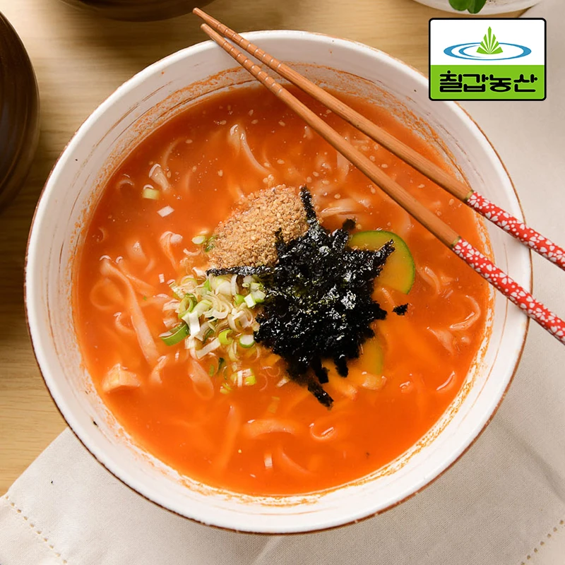 المعكرونة النيئة جانغ Kalguksu لمدة 6 حصص (المعكرونة النيئة + صلصة التوابل + حساء الزينة + الصلصة المجففة + مسحوق الفلفل الأحم