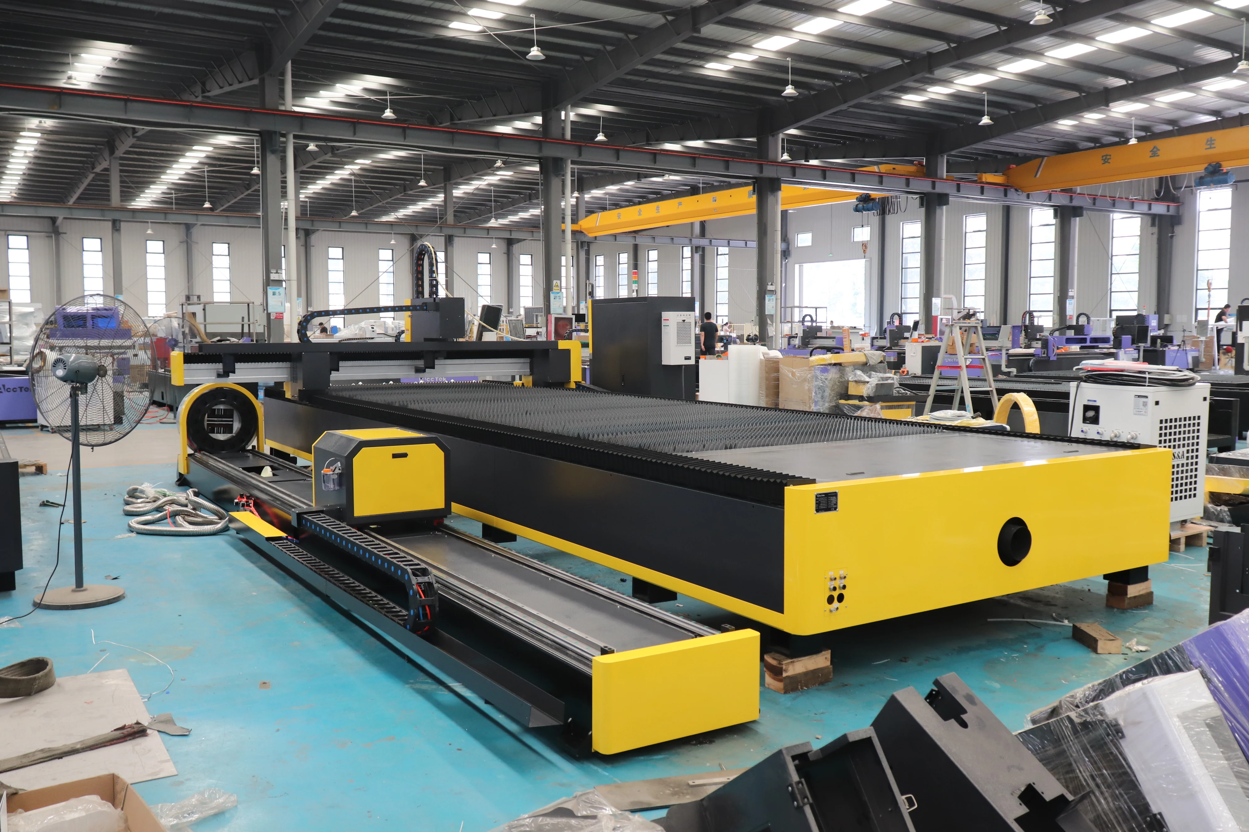 Automatic Laser Cutting Machine For Metal Tube And Plate And Tube Cut Fiber Laser CNC Metal Cutting Machine 100K+ similar items