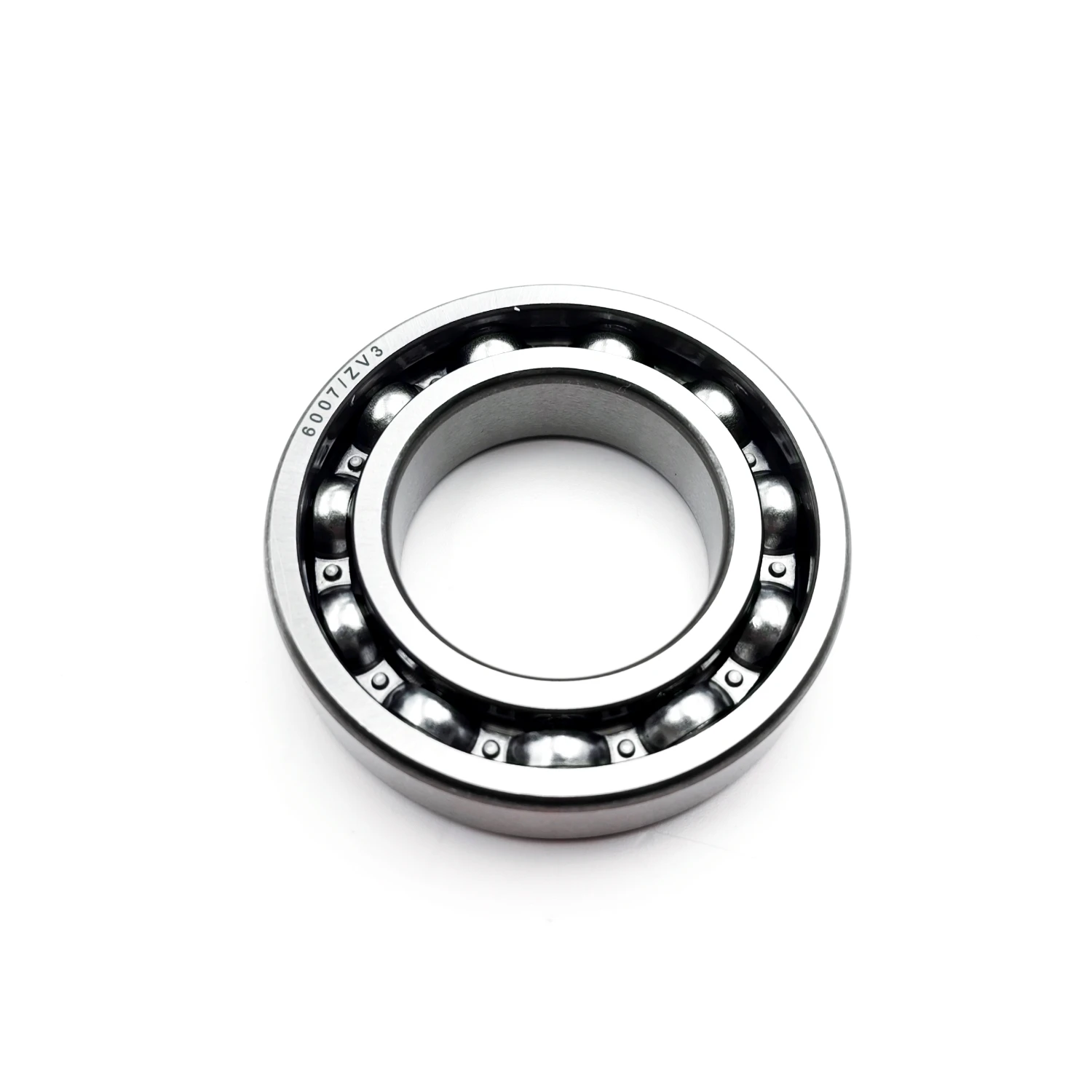 

Дифференциальный подшипник переднего моста 6007 для Segway Snarler 570 AT5 AT6 S/L E5 T3b GBT000276037