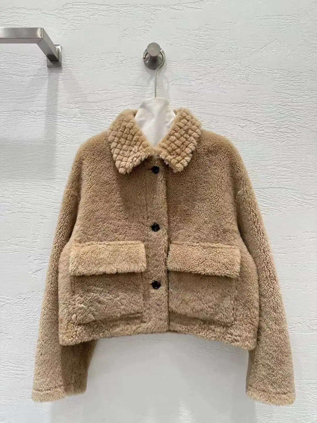 سترة فرو ميرينو فضفاضة للخريف والشتاء مع جيوب رقعة #1