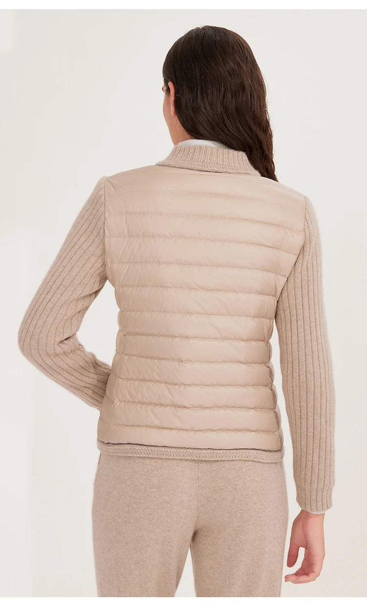 BY3521202 Damen Gesteppter Gänsedaunenmantel mit Kaschmirärmeln, Stricktaschen und Knopfleiste Vorne, Warme Leichte Winterjacke – Detail 7