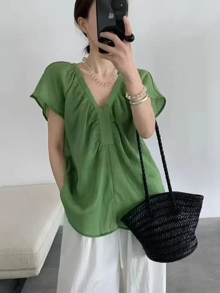 

Versatile flying sleeve V-neck loose slimming linen shirt