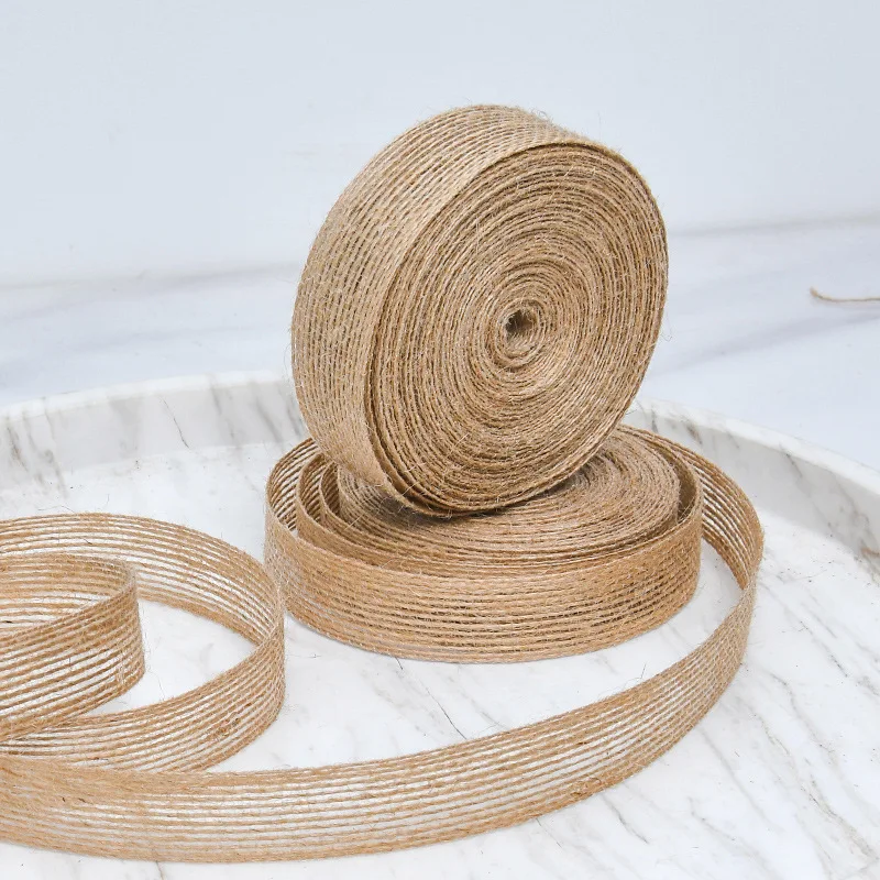 10M/Rolle 6mm-50mm Natürliches Jute-Band Vintage-Leinenband für DIY-Schleifen, Geschenkverpackungen, Hochzeits- und Weihnachtsdekoration – Detail 2