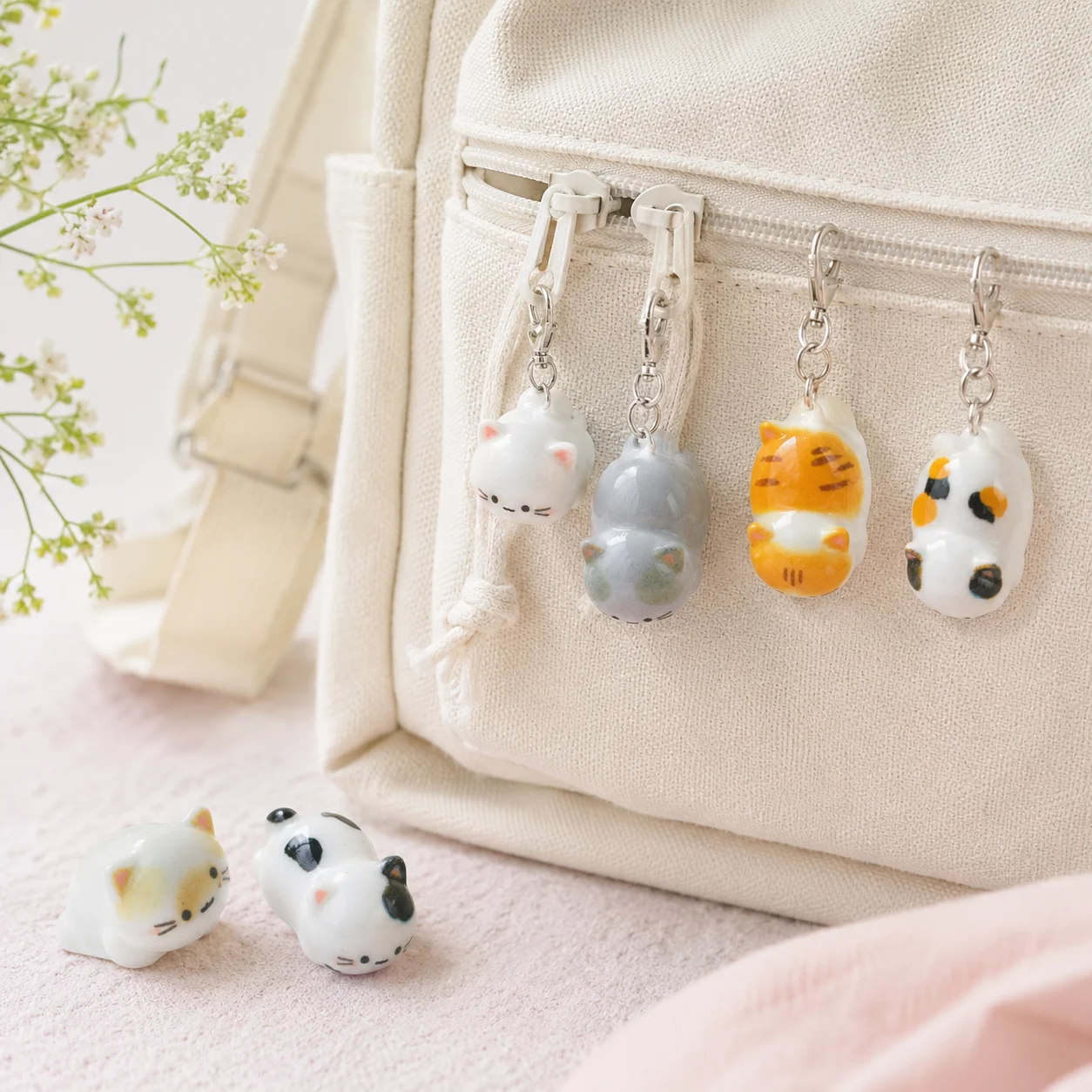Cute Cat Resin Cabochons Sleeping Cat Shape Decorative Pieces for Handmade Jewelry Accessories Phone Decoration Craft Supplies