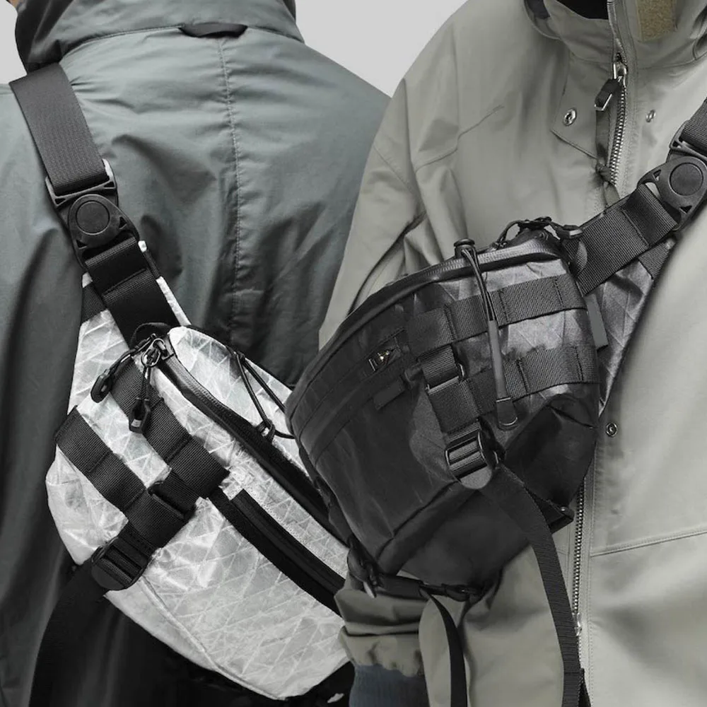 

Fanny Pack for Women Men Crossbody Bag with Gravity Release Magnetic Quick Release Buckle for Outdoor Travel Hiking Sports