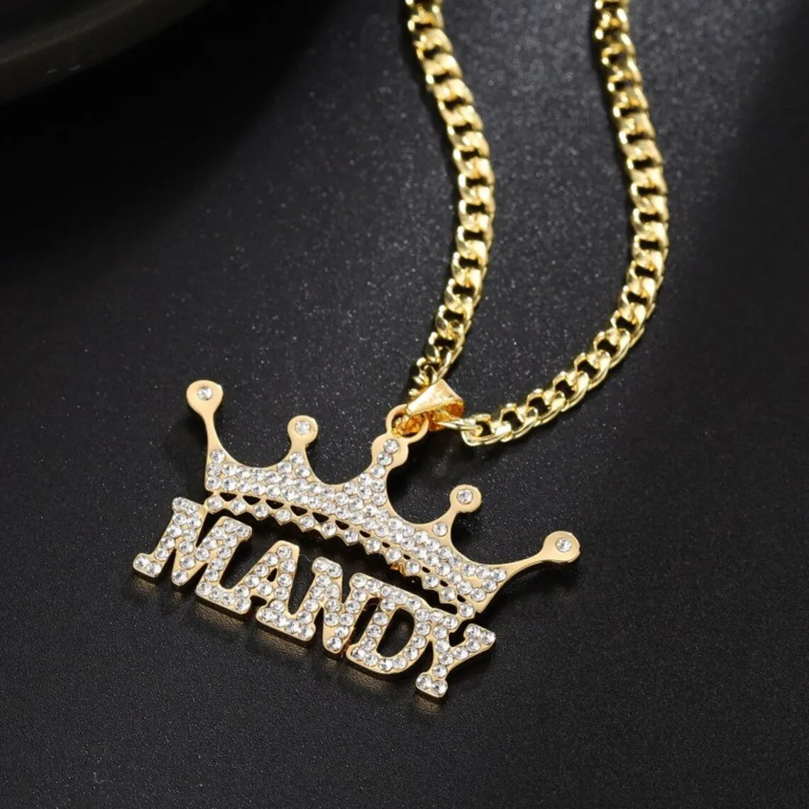 

Personalise Crystal Crown Name Necklace Custom Nameplate Crystal Inlaid Queen Crown Tiara Pendant Necklace Jewelry For Women