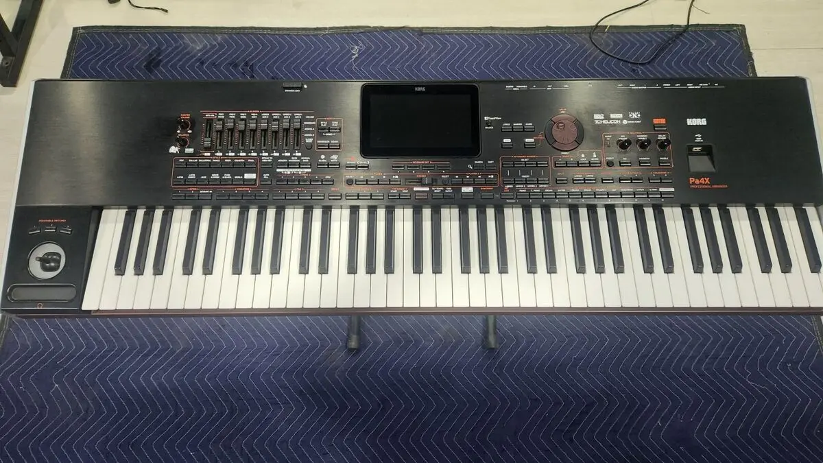 Wholesales Quality Original Korg Pa4x 76 Keyboard with pass speaker systems