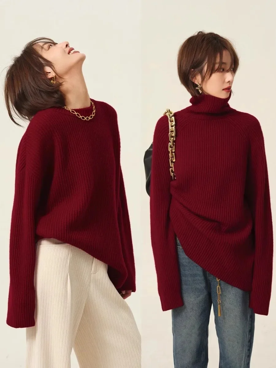 Sweter z golfem 100% kaszmirowy damski luźny, pogrubiony, redukujący wiek niszowy vintage czerwony sweter z okrągłym dekoltem damski długi rękaw — zdjęcie 2