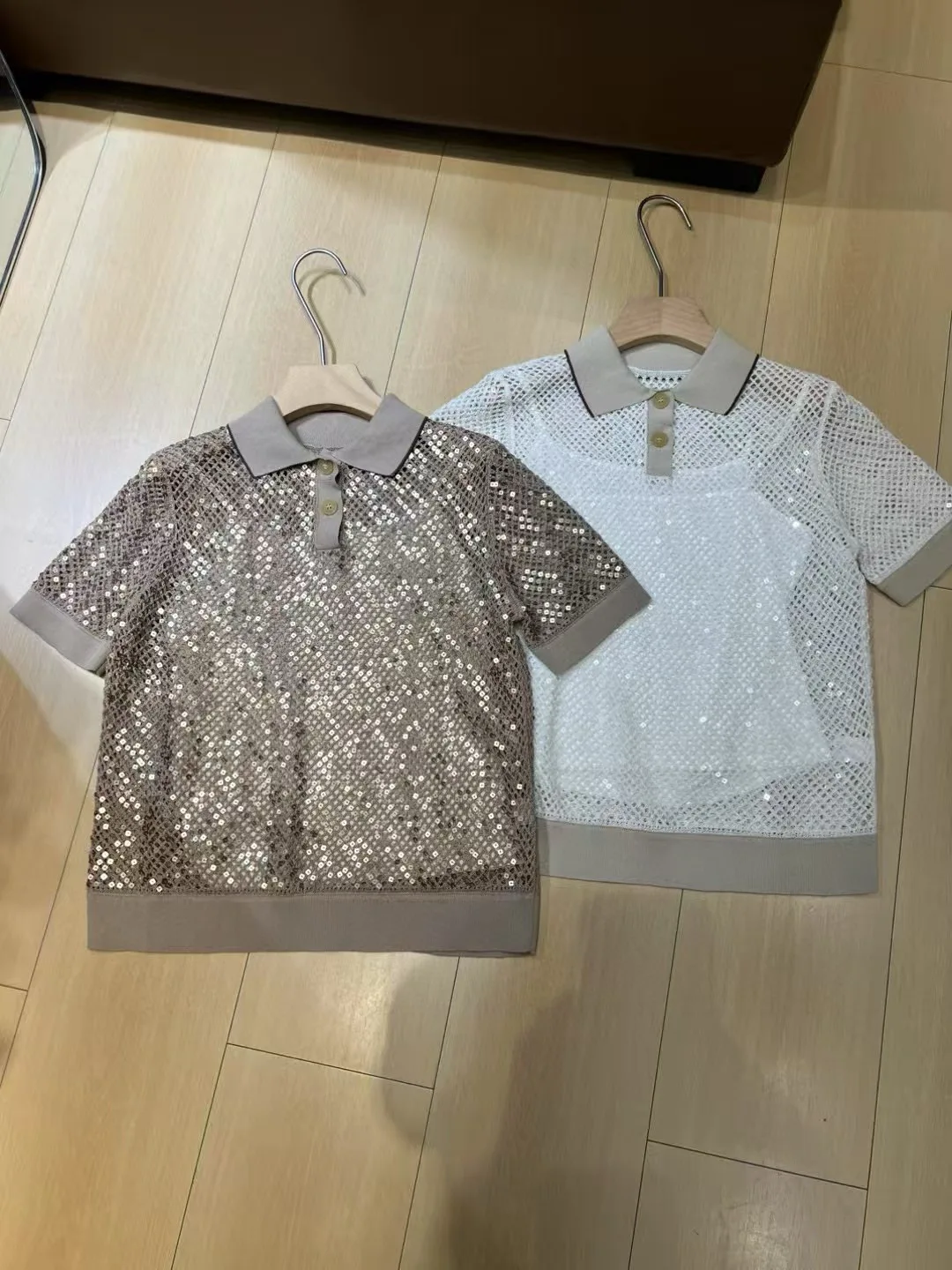 Autumn women's exquisitely sequins trimmed knitted linen cotton short sleeved polo neck top