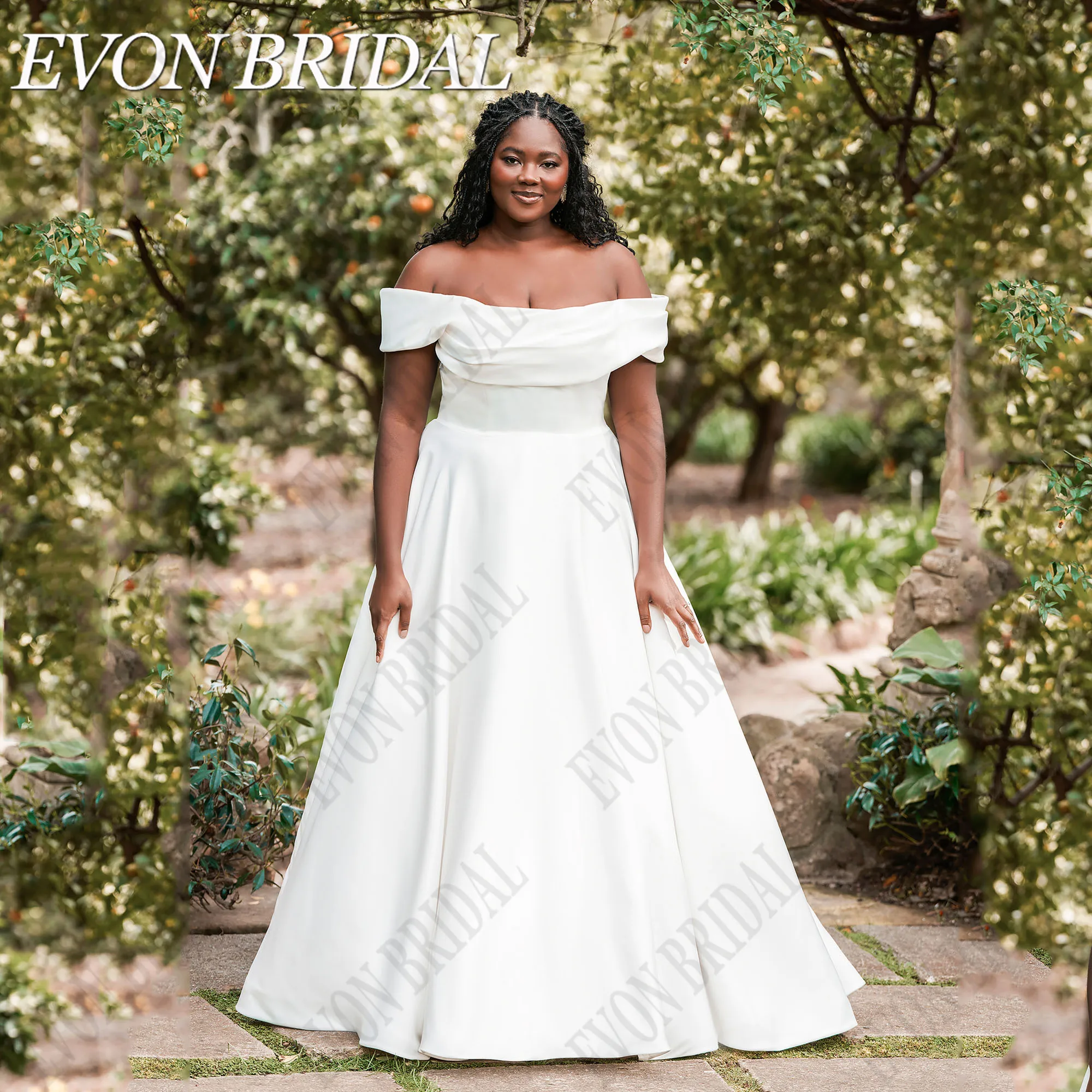 

EVON BRIDAL Satin A-Line Bride Gown Plus Size Strapless Wedding Dress Off Shoulder Vestidos De Noiva 2025 Sweep Train Customized