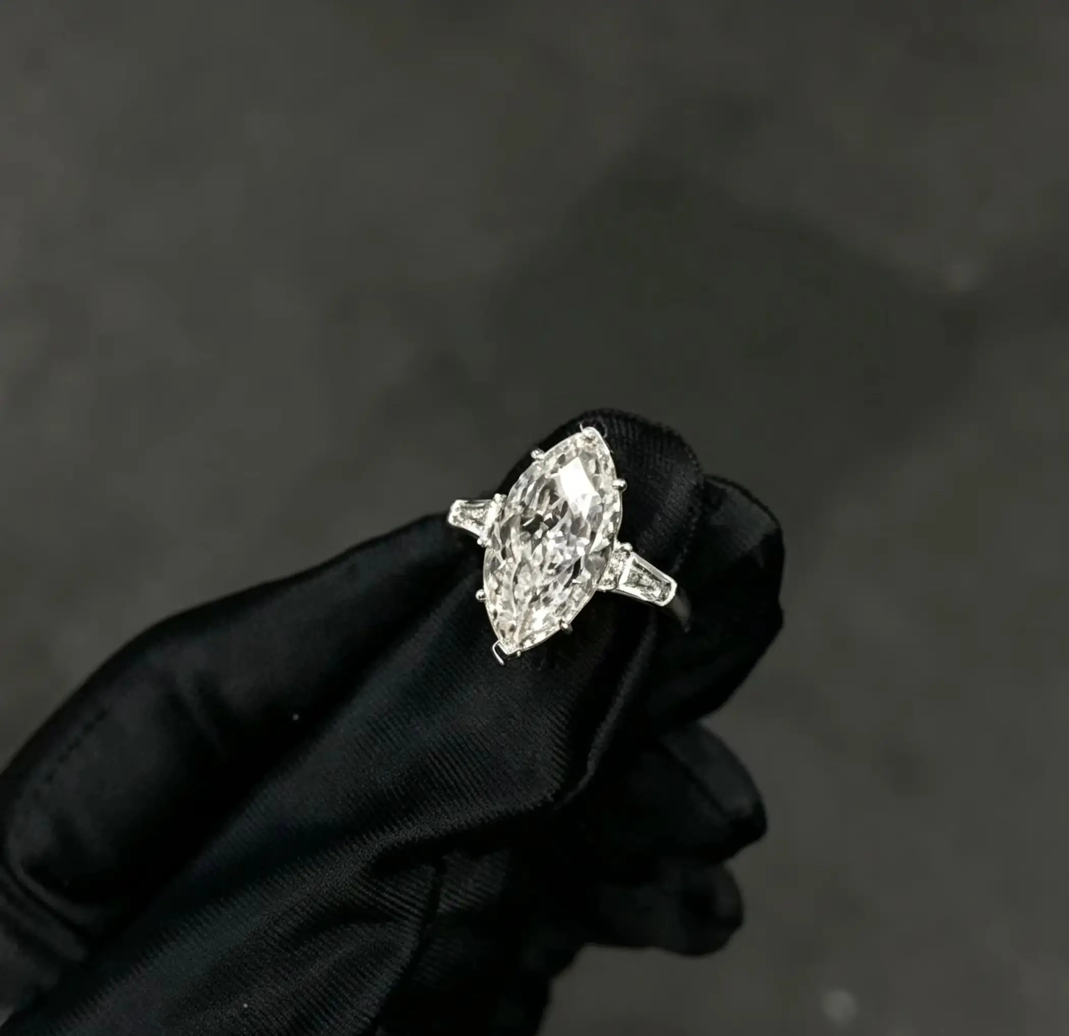 D/E‑Color VVS1 VVS2 VS1 2.5CT Marquise Cut Lab Created Diamond CVD IGI Certificate Loose Stone Custom Jewelry