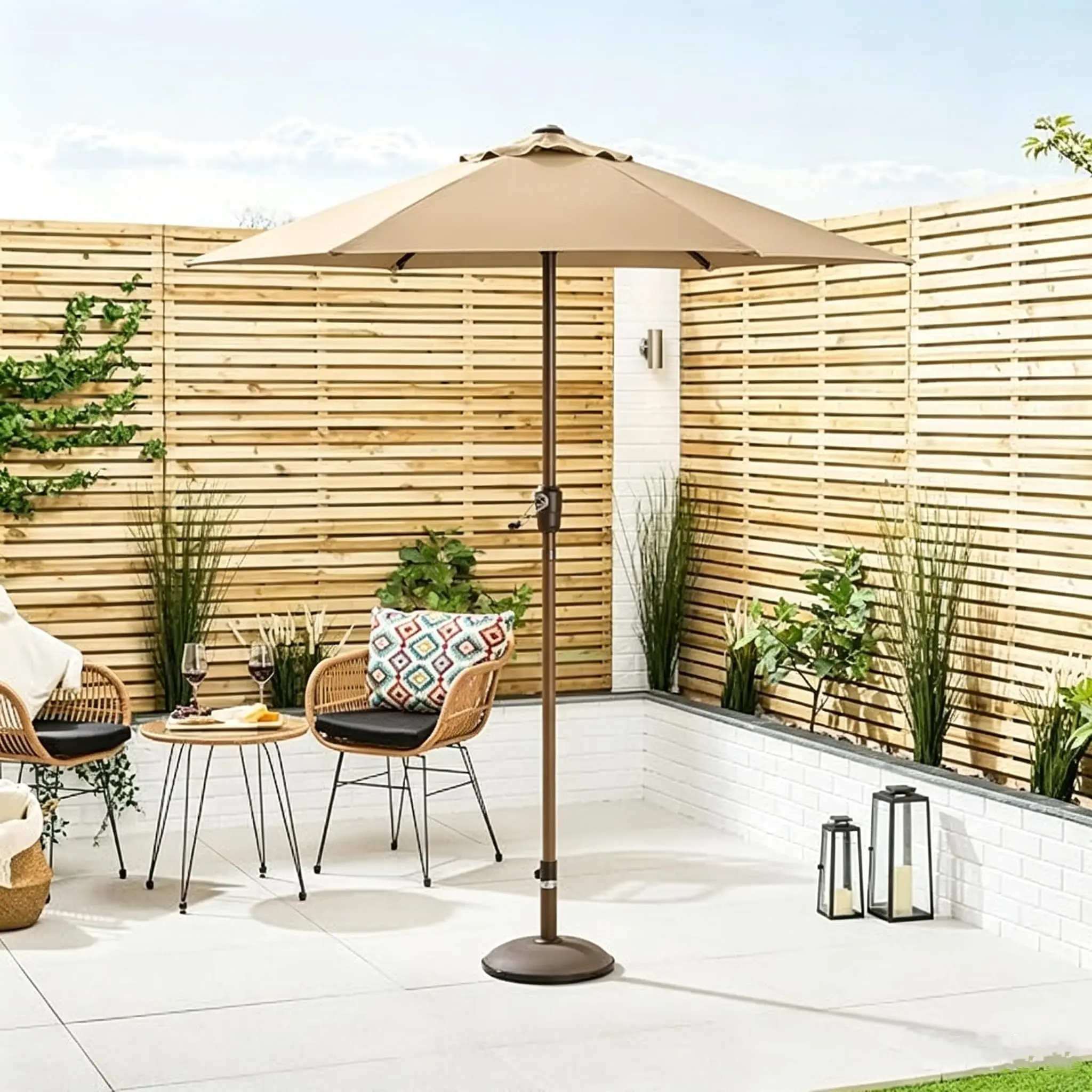 Parasol de jardin robuste Zstar pour jardin et terrasse – Ø2,29 m, polyester PA 180 g/m², 6 baleines ovales en fer, avec manivelle et fonction d'inclinaison, résistant aux intempéries, mât en fer de 38 mm de diamètre, couleur kaki