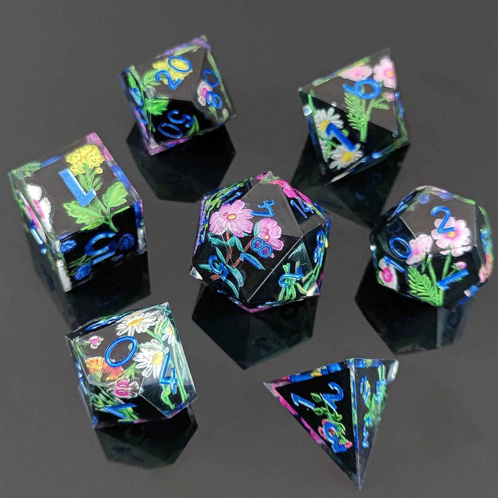 DND Flower Dice Resin Dice set RPG Resin Dice polyhedral Dice Dnd Dice set for DND Game player dice collector D&D dice set 7PCS