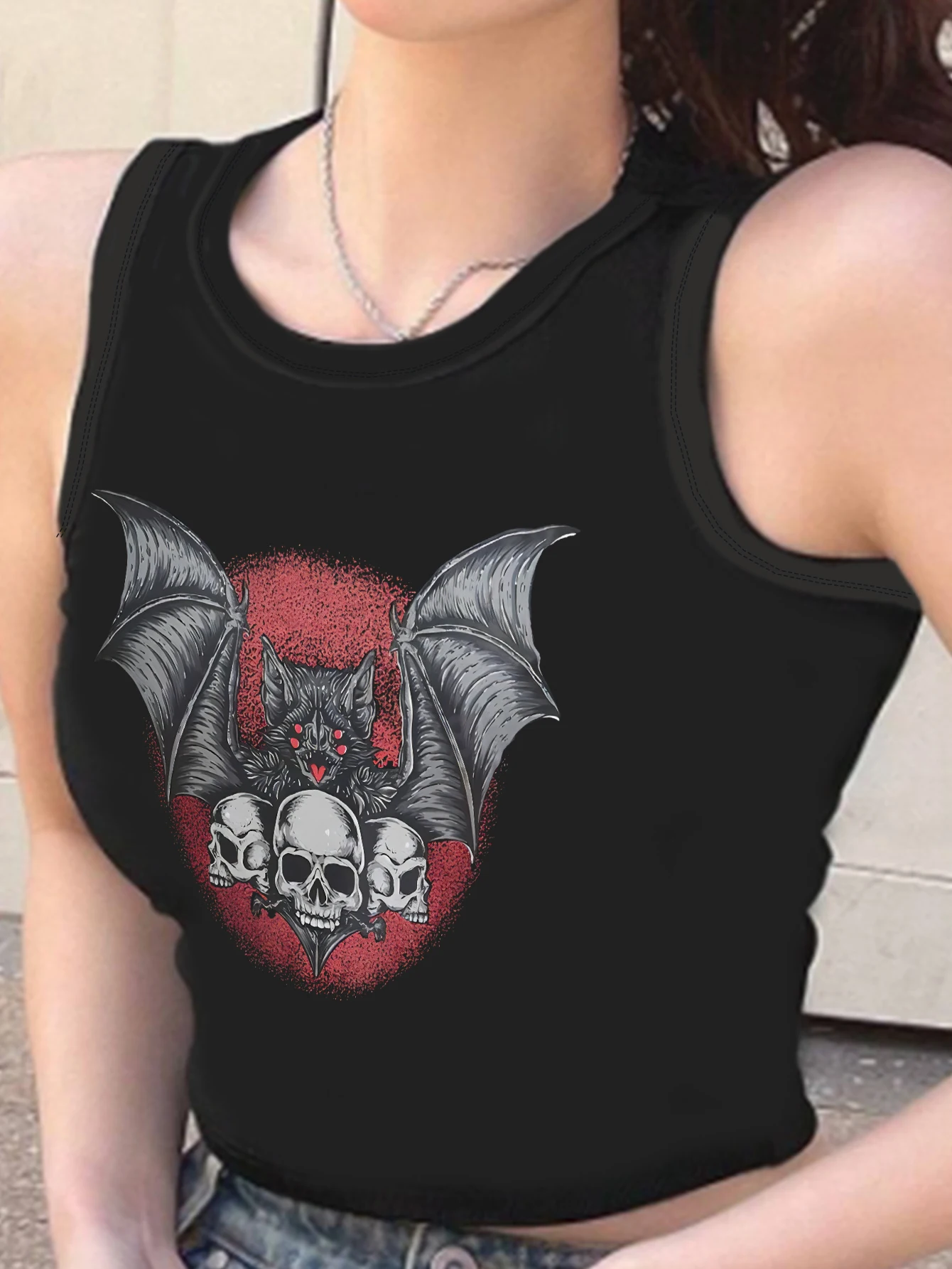 Gothic Skull & Bat Print Summer Women's Slim-fitting Short Navel Top