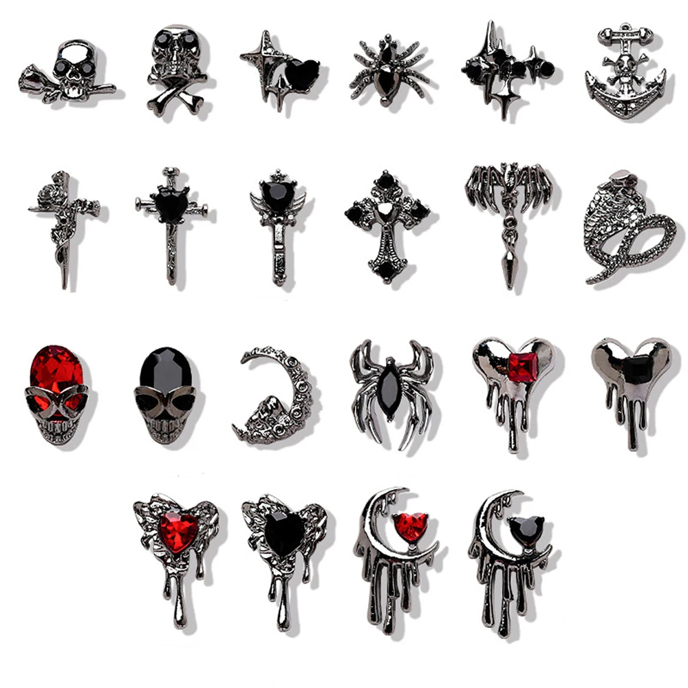 10 Stück Spinne Halloween Nail Art Charms 3D-Metalllegierung Vintage Punk Cross Herz Nagel Strass Schmuck DIY Maniküre Zubehör