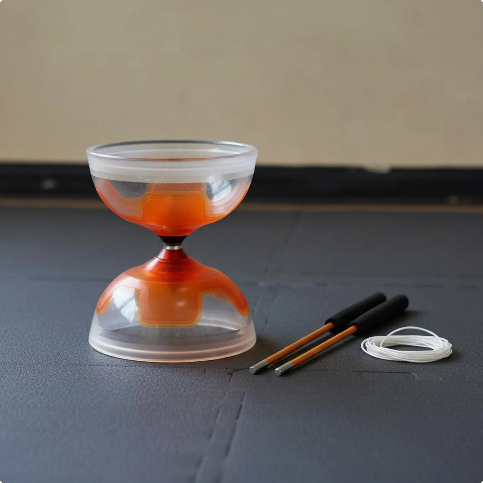 Diablo Juggling Yoyo Professional 3 Bearing Diabolo With Sticks And Ropes Yoyo Diabolo Skill Toy for Beginners Students Outdoor