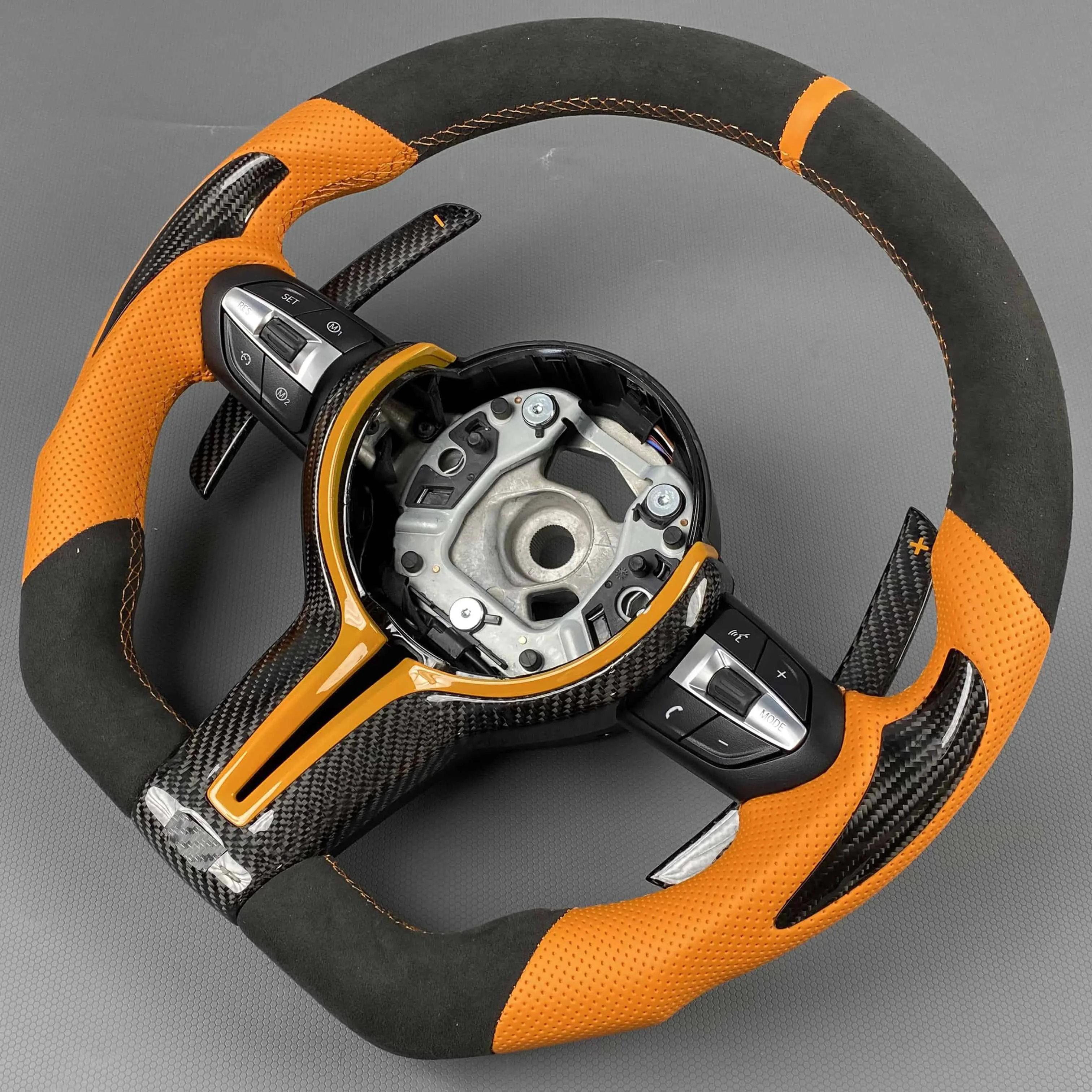 

For BMW F20 F22 F30 F31 F32 F33 F35 F36 F10 F06 F12 F13 F15 F16 Carbon Fiber Customized Steering Wheel Orange Sports Style