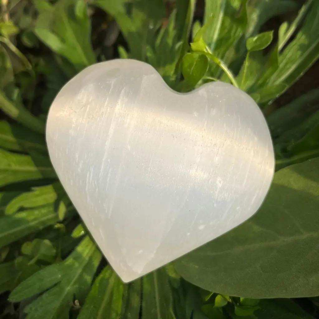 

Natural Selenite Heart Crystal for Meditation Spiritual Healing Reiki Energy Cleansing and Home Decor