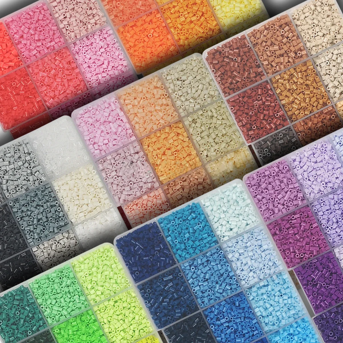 Yantjouet 15 farben 2,6mm Mini Perlen Farbe Set 650PCs Hama Perlen Puzzle Spielzeug Geschenk Für Kind DIY eisen Perlen Für Kind Kinder Geschenk