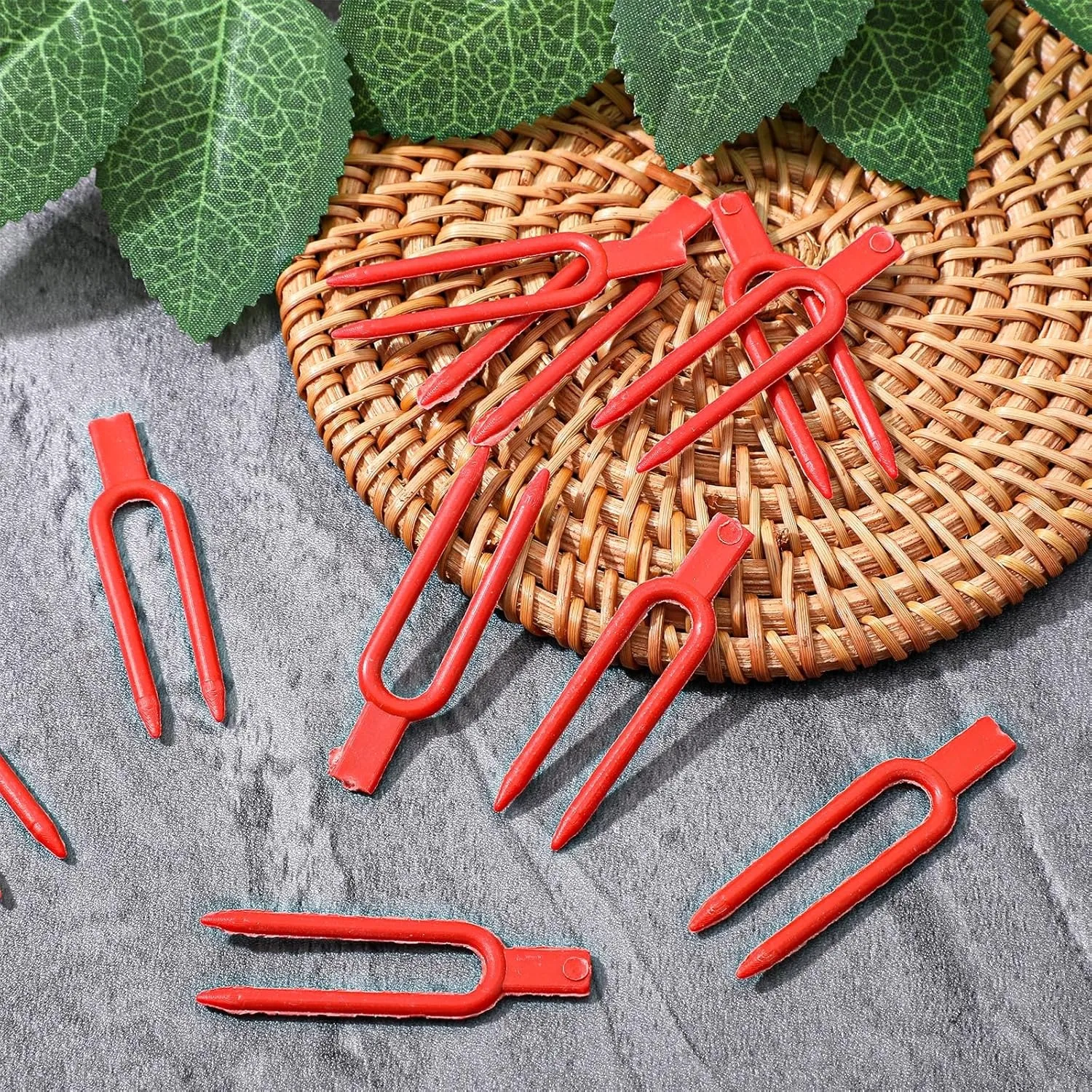 Plant Pins Plant Clips For Climbing Plants Strawberry Support  Plastic Gardening Pin Fixing Vines Such As Flowers Strawberries