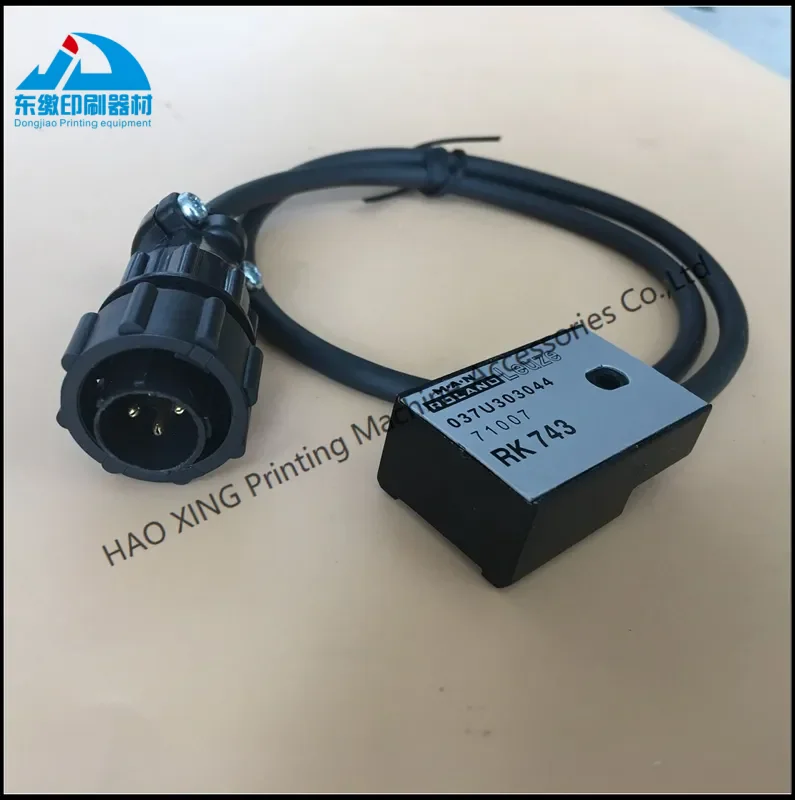 Good Quality Photocell Sensor 037U303044 Offset Printing Machine Spare Parts RK743 for Man Roland