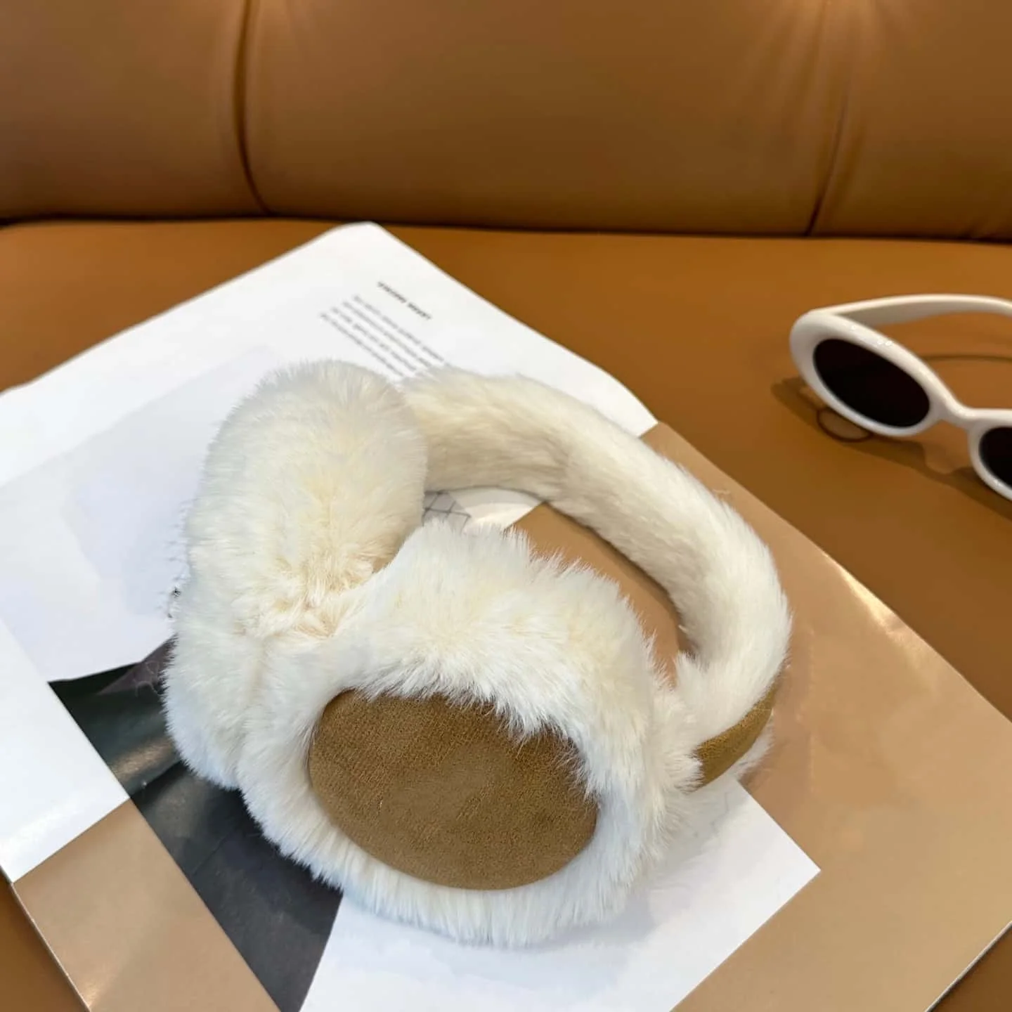 غطاء للأذنين للسيدات لعام 2025 موضة شتاء جديدة جميع أنواع ألوان التصادم غطاء للأذنين كلاسيكي بسيط ودافئ للنساء #2